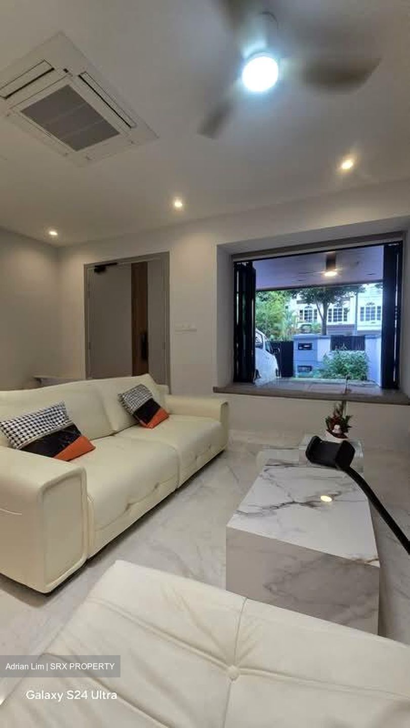 Joon Hiang Road (D19), Terrace #569455671
